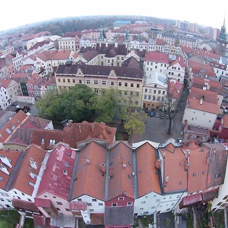 Hotel 100 Пардубице Экстерьер фото